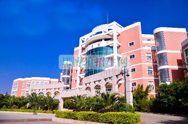 云南財經(jīng)大學是幾本 