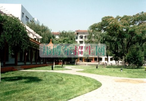 山西省財(cái)政稅務(wù)?？茖W(xué)校網(wǎng)站網(wǎng)址