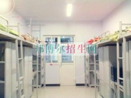 鶴壁職業(yè)技術(shù)學(xué)院宿舍條件、住宿好嗎、寢室情況