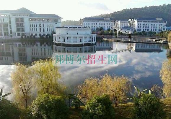 中?？祻?fù)治療可以考大專嗎