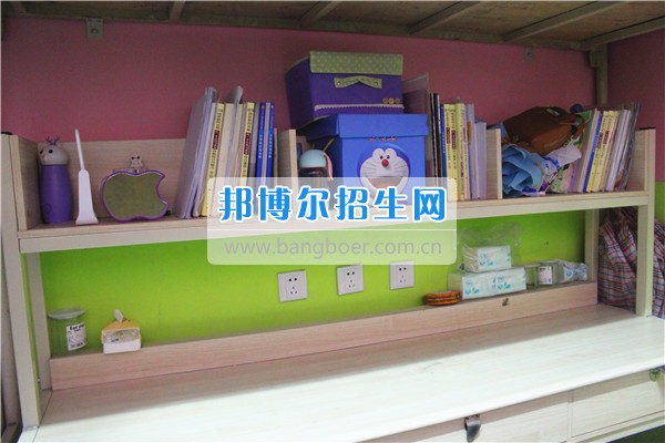 成都希望幼師學(xué)校是責(zé)任？更是一種愛！