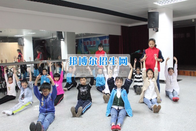 川南幼兒師范高等?？茖W(xué)校先進(jìn)組織