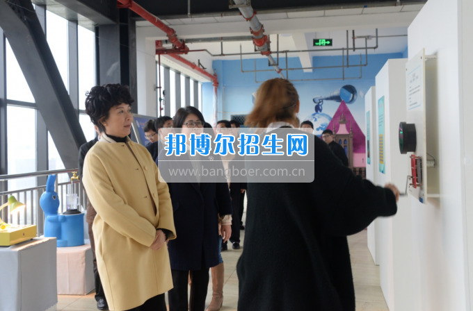 市委常委、宣傳部長潘梅到川南幼兒師范高等?？茖W(xué)校調(diào)研思想政治工作
