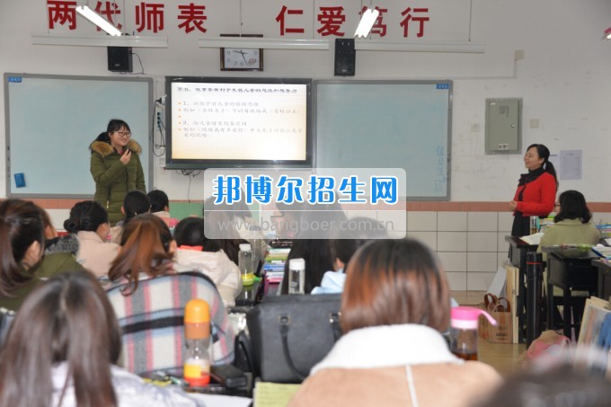 川南幼兒師范高等?？茖W(xué)校2017質(zhì)量年：撲下身子抓落實
