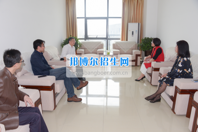 2017年西南科技大學(xué)黨委副書記張強一行到川南幼兒師范高等?？茖W(xué)校考察