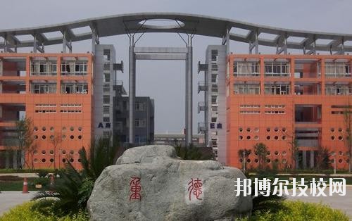 成都現代職業(yè)技術學校2020年有哪些專業(yè)