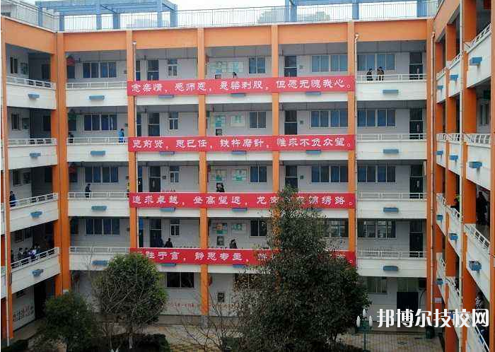 陜西科貿(mào)技工學(xué)校2020報名條件、招生要求、招生對象