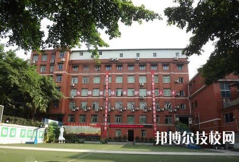 重慶知行衛(wèi)生學(xué)校怎么樣、好不好