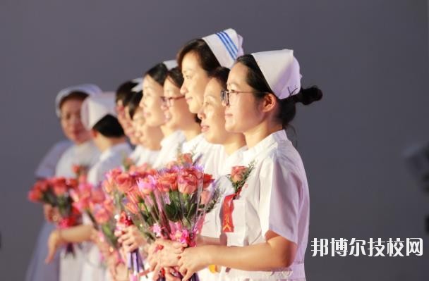 溫州護(hù)士學(xué)校2020年學(xué)費(fèi)、收費(fèi)標(biāo)準(zhǔn)