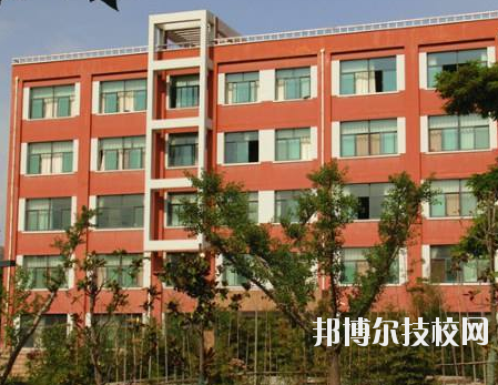 天水市職業(yè)技術(shù)學(xué)校2020年報名條件、招生要求、招生對象