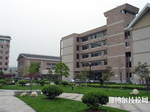 浙江藝術(shù)職業(yè)學(xué)院怎么樣、好不好