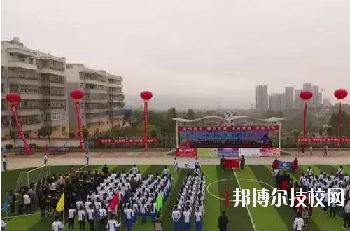 安康育英中等職業(yè)學(xué)校2020年招生辦聯(lián)系電話(huà)