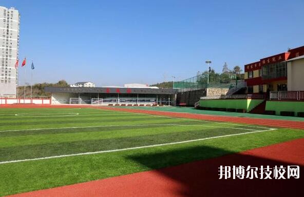 貴州科技學(xué)校2020年報(bào)名條件、招生要求、招生對(duì)象