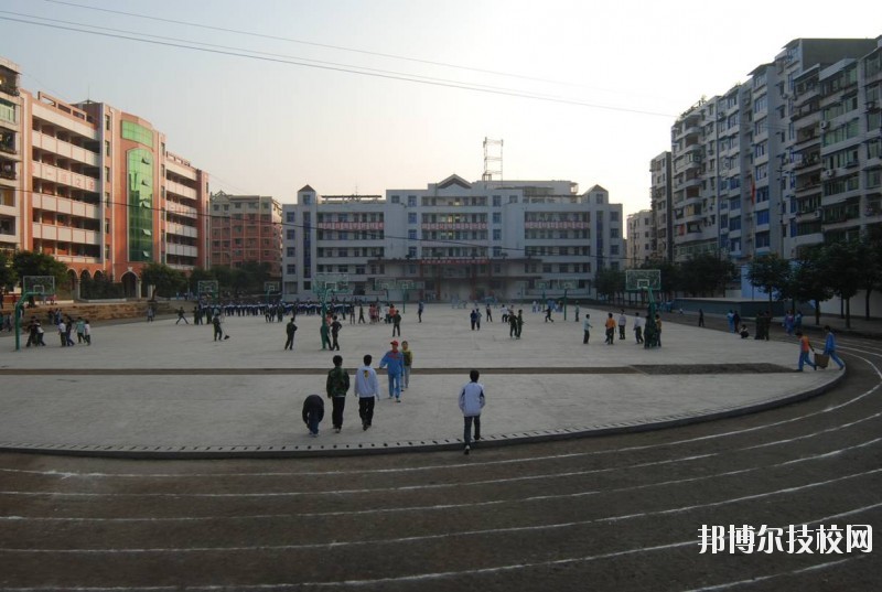 四川省鄰水縣興仁職業(yè)中學(xué)2020年報(bào)名條件、招生要求、招生對(duì)象