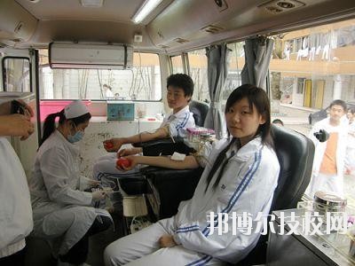 瀘州醫(yī)學(xué)院衛(wèi)生學(xué)校2020年有哪些專(zhuān)業(yè)