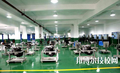 重慶南川隆化職業(yè)中學(xué)校2020年報(bào)名條件、招生要求、招生對象