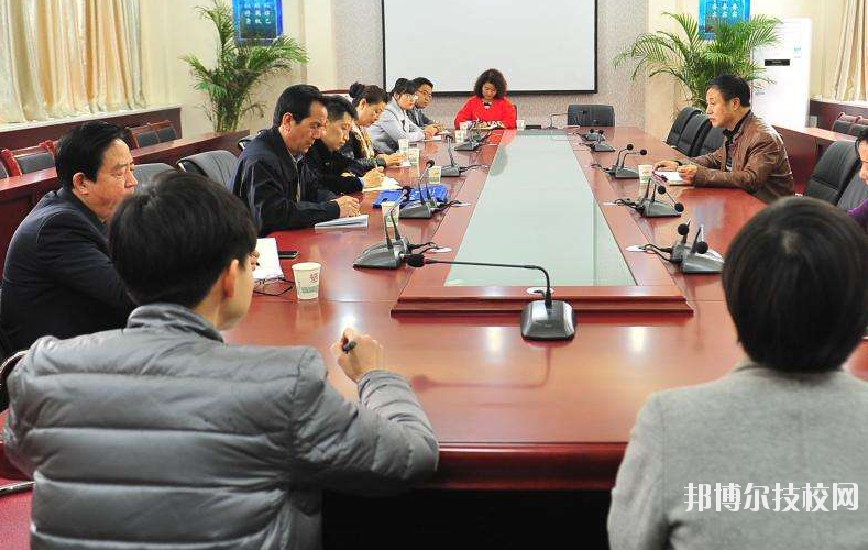 新昌縣大市聚職業(yè)中學(xué)2020年招生辦聯(lián)系電話(huà)