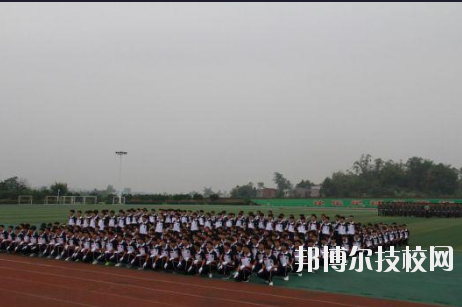 重慶梁平職業(yè)教育中心2020年報名條件、招生要求、招生對象