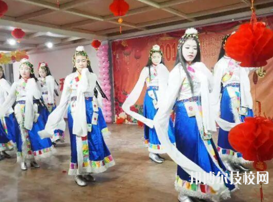 安康高新中等職業(yè)學(xué)校2020年報名條件、招生要求、招生對象 