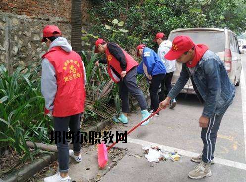 蓮花職業(yè)技術(shù)學(xué)校怎么樣、好不好