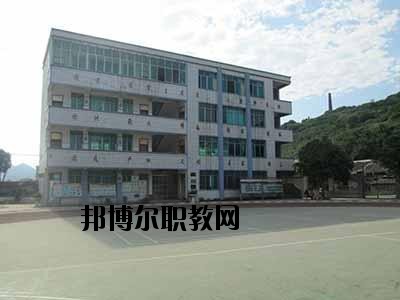 貴州羅甸中等職業(yè)學(xué)校2020年報名條件、招生要求、招生對象