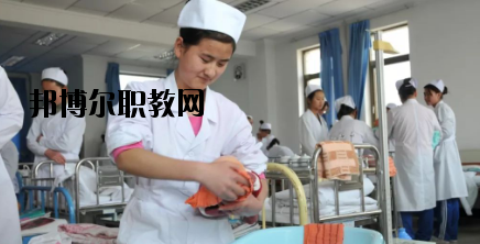 慶陽(yáng)衛(wèi)生學(xué)校2020年報(bào)名條件、招生要求、招生對(duì)象
