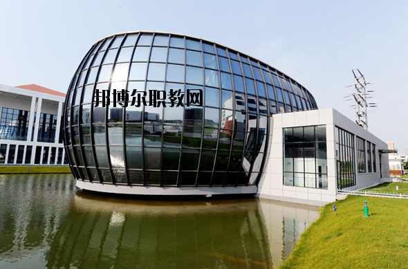 江蘇吳江中等專業(yè)學(xué)校怎么樣、好不好