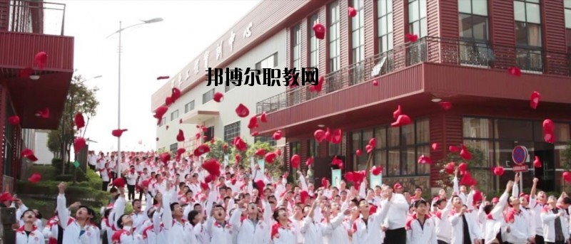 德陽中藝科技職業(yè)學校2020年報名條件、招生要求、招生對象