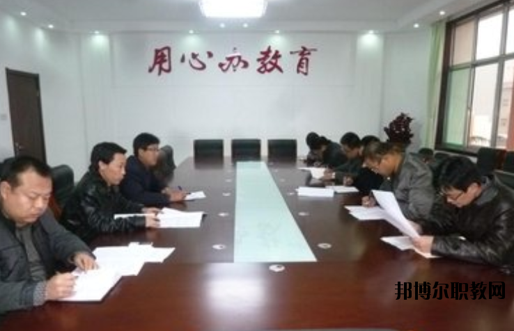 桐鄉(xiāng)綜合中專學(xué)校2020年報(bào)名條件、招生要求、招生對象