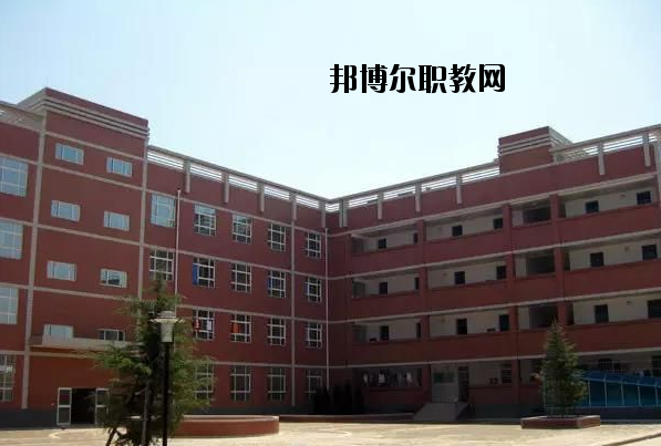 西安高陵區(qū)職業(yè)技術教育中心2020年宿舍條件 