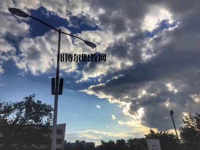 元謀縣職業(yè)高級中學怎么樣、好不好