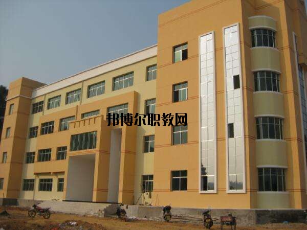 上猶職業(yè)中等專業(yè)學(xué)校2020年報(bào)名條件、招生要求、招生對(duì)象