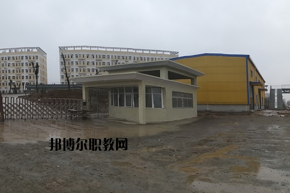 黃石第一技工學(xué)校2020年報名條件、招生要求、招生對象