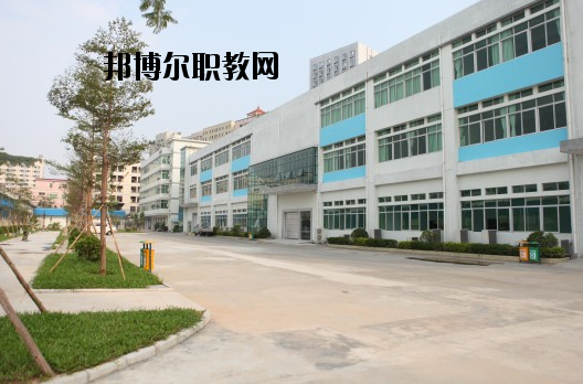 東莞機(jī)電工程學(xué)校2020年報(bào)名條件、招生要求、招生對(duì)象