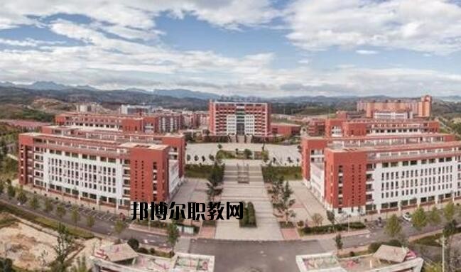 畢節(jié)農(nóng)業(yè)學(xué)校2020年報名條件、招生要求、招生對象