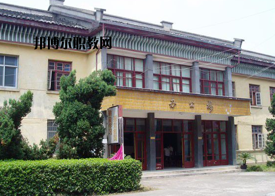 江西撫州創(chuàng)新學(xué)校怎么樣、好不好