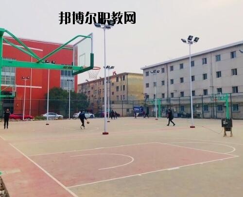 新鄉(xiāng)工業(yè)學(xué)校怎么樣、好不好