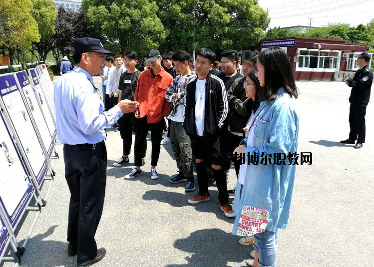 蘇州托普信息職業(yè)技術(shù)學(xué)院2020年報(bào)名條件、招生要求、招生對(duì)象