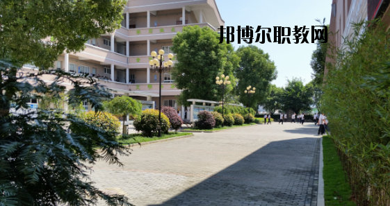 衢州育才職業(yè)中學(xué)怎么樣，好不好