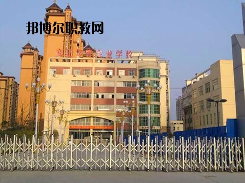 商丘中等專(zhuān)業(yè)學(xué)校2021年報(bào)名條件、招生對(duì)象