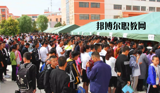 武威涼州區(qū)職業(yè)中等專業(yè)學(xué)校2020年報名條件、招生要求、招生對象