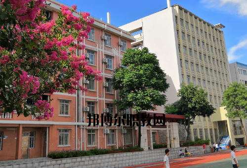 廣東工業(yè)貿(mào)易職業(yè)技術(shù)學校怎么樣、好不好