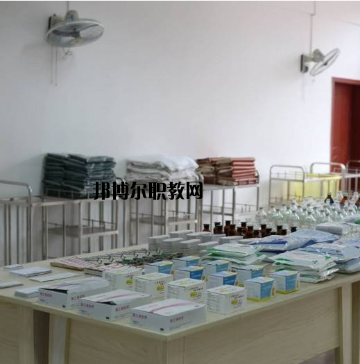 周口衛(wèi)生職業(yè)中等專業(yè)學(xué)校2021年報名條件、招生要求、招生對象