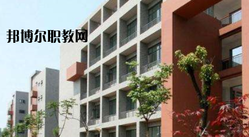 石家莊萬搏中等專業(yè)學校怎么樣、好不好