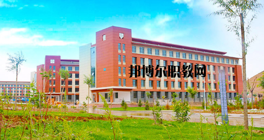 甘肅衛(wèi)生學校2020年報名條件、招生要求、招生對象