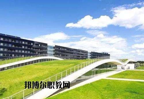 長陽職教中心怎么樣、好不好