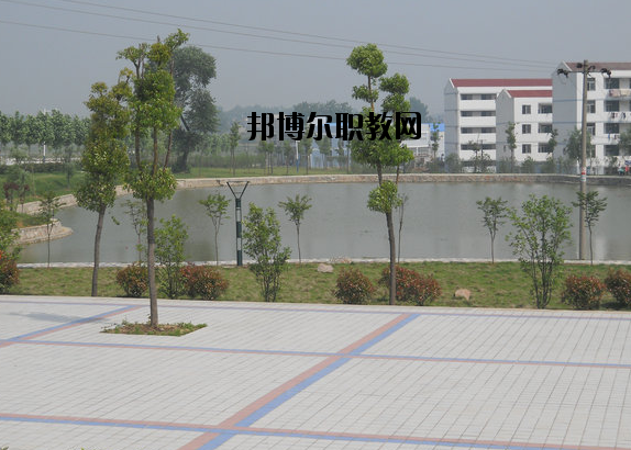 合肥汽車機(jī)械技術(shù)學(xué)校怎么樣、好不好
