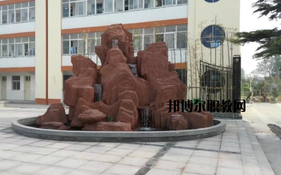 新鄉(xiāng)牧野區(qū)職業(yè)教育中心2021年報(bào)名條件、招生要求、招生對(duì)象