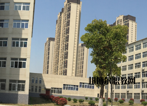 蕪湖財(cái)經(jīng)工業(yè)學(xué)校2020年報(bào)名條件、招生要求、招生對象