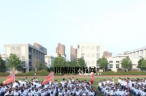 滑縣裳華職業(yè)技術(shù)中專2021年報(bào)名條件、招生要求、招生對(duì)象